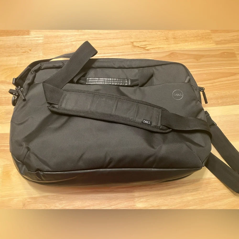 Dell 17” Ecoloop Laptop Bag